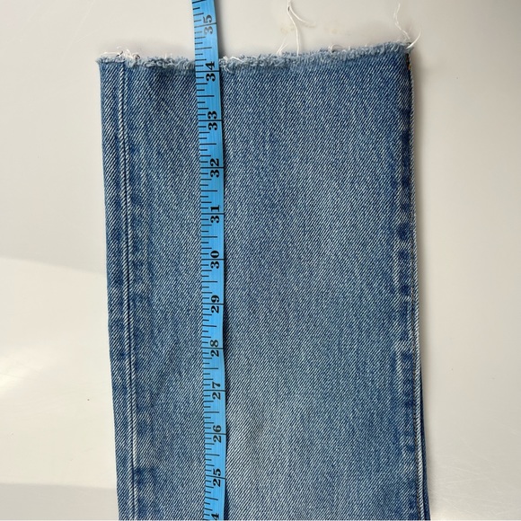 Levi Strauss women’s wedgie straight jeans 24 L7-20 - Picture 3 of 4